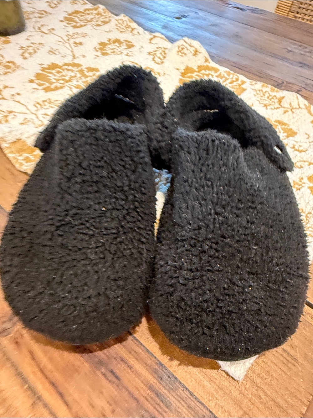 CROCS  Black Fuzzy Lined Slip-Ons